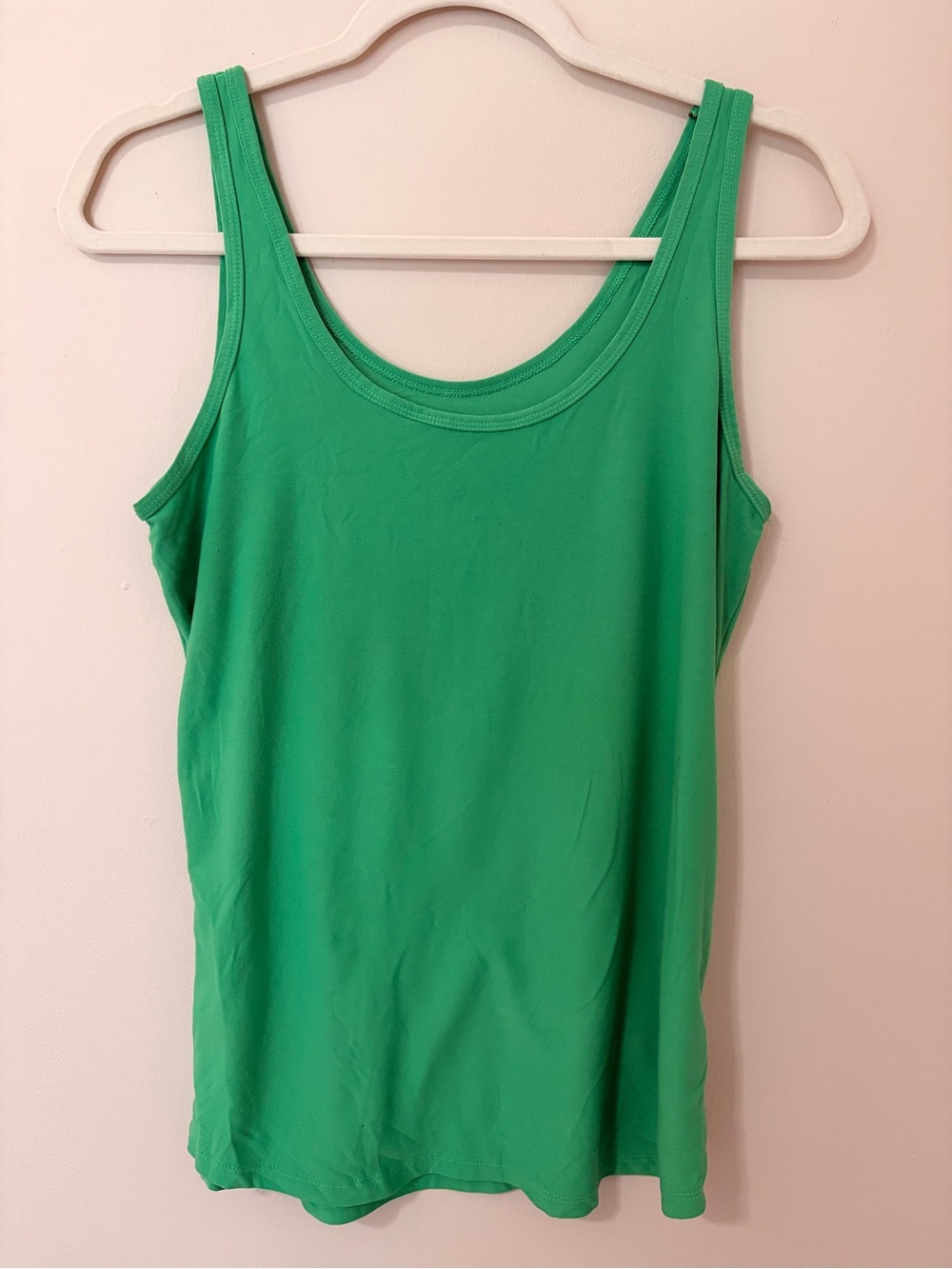 No Boundaries Bright Green Scoop Neck Tank Top